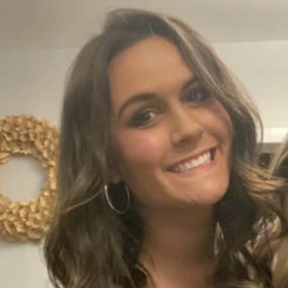 Meet your Posher, Hannah